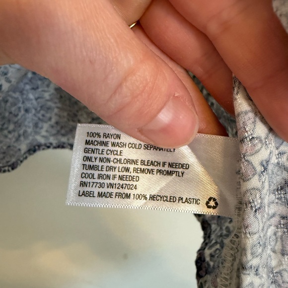 2/$30 Universal Thread Floral Blouse Medium Cream Purple Blue Boho Tie Neck Top - Picture 9 of 10